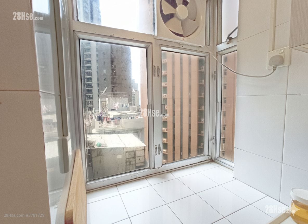 Hang Cheong Tai Building Sell 2 Bedrooms , 1 Bathroom