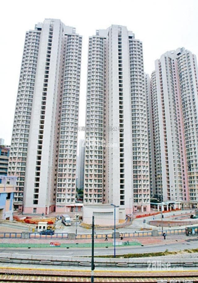 Tin Chung Court Sell 2 Bedrooms , 1 Bathroom
