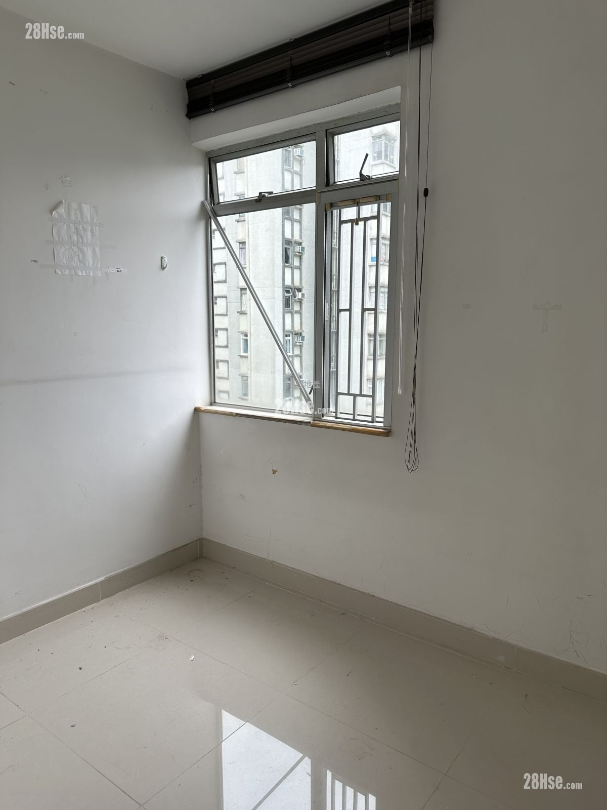 Lei King Wan Rental 3 Bedrooms , 1 Bathroom 536 ft²