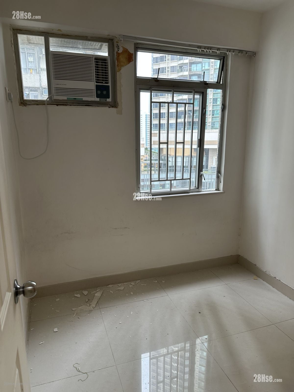 Lei King Wan Rental 3 Bedrooms , 1 Bathroom 536 ft²