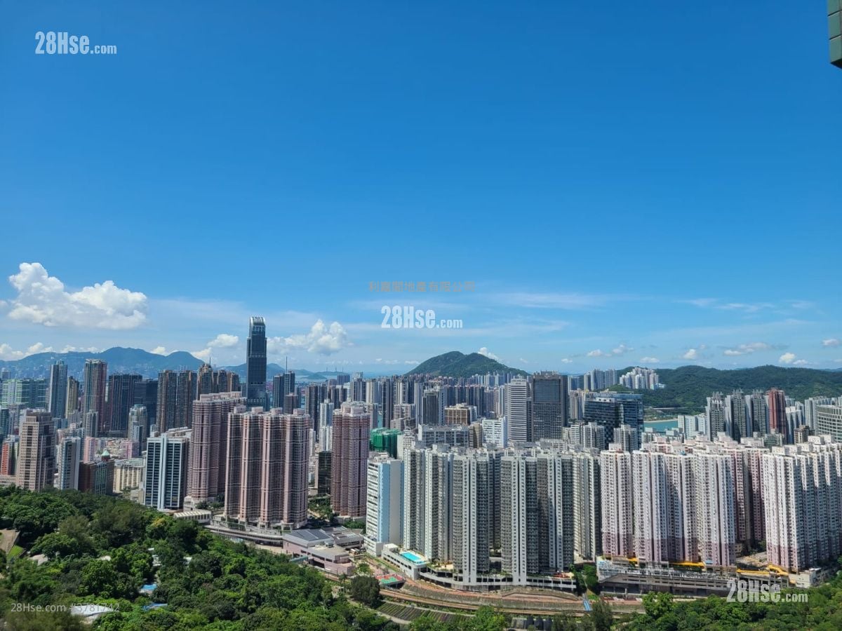 The Cairnhill Sell 3 Bedrooms , 3 Bathrooms 1,186 ft²