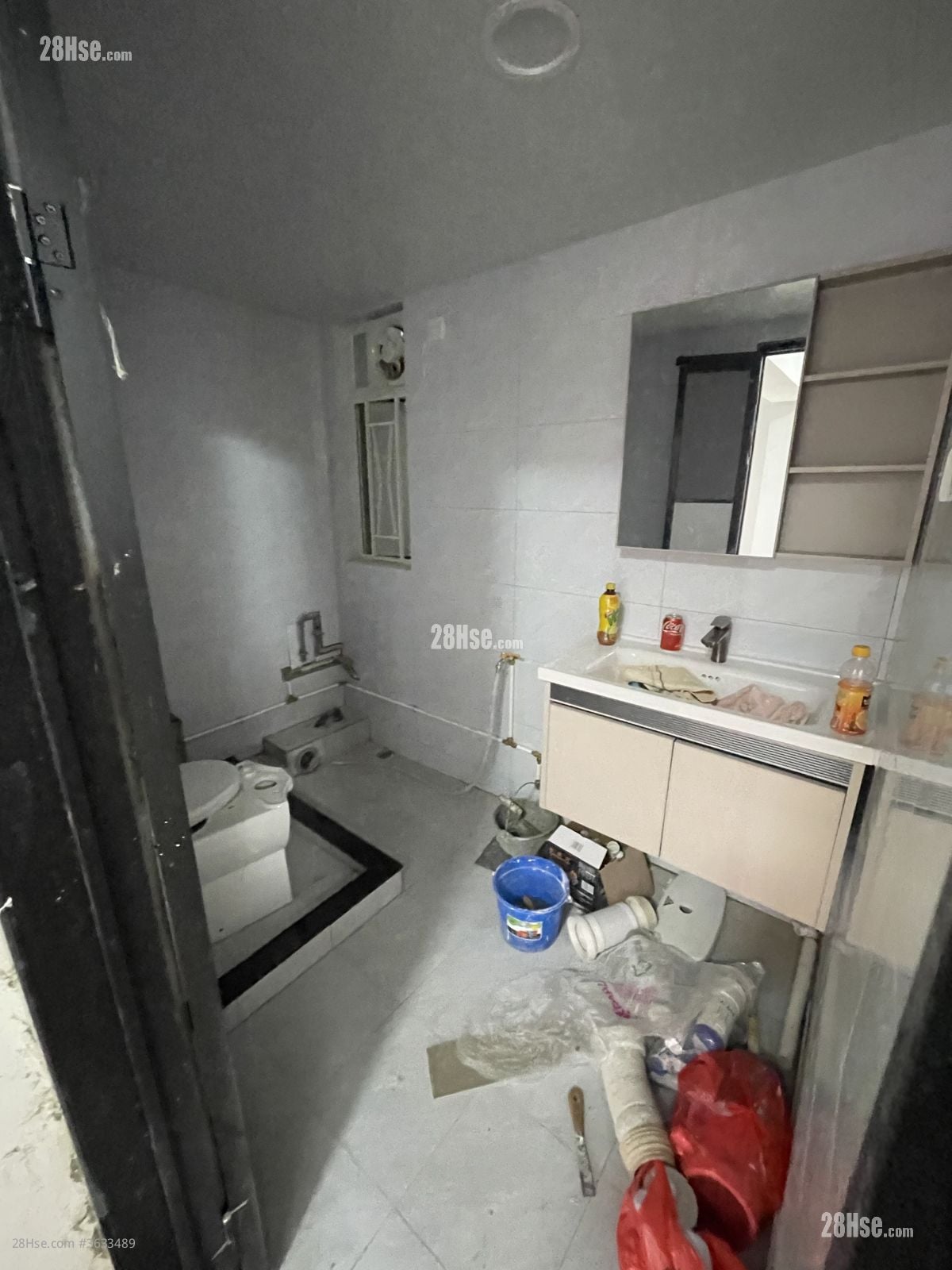 长荣大厦 售盘 3 房 , 2 浴室 855 平方尺