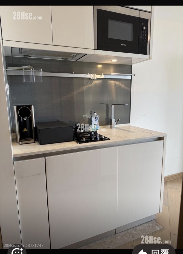 Parker33 Rental Studio , 1 Bathroom 209 ft²