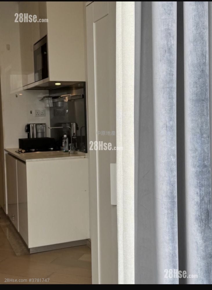 Parker33 Rental Studio , 1 Bathroom 209 ft²