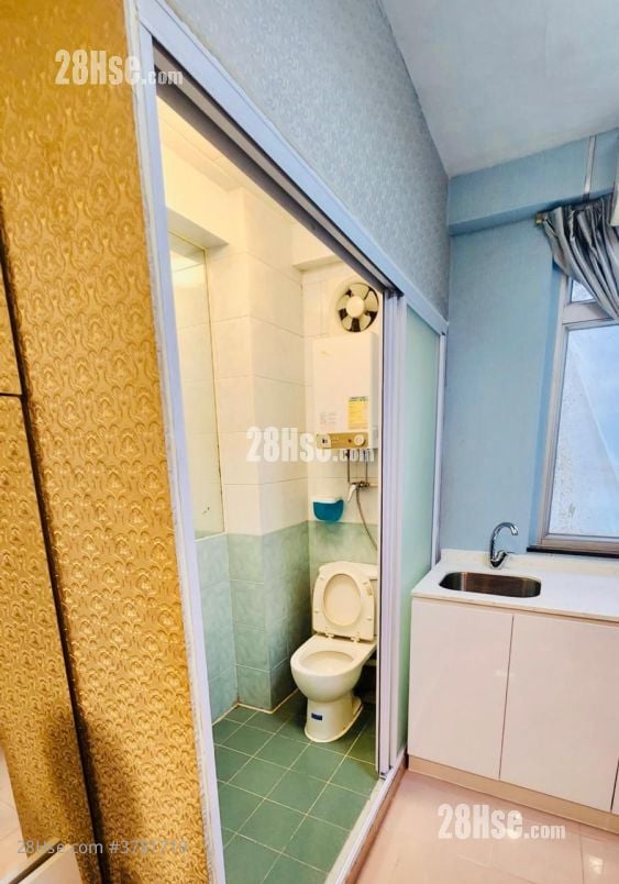 又一楼 租盘 1 房 , 1 浴室 190 平方尺