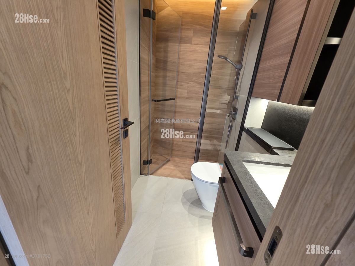 朗贤峯 租盘 2 房 , 1 浴室 528 平方尺