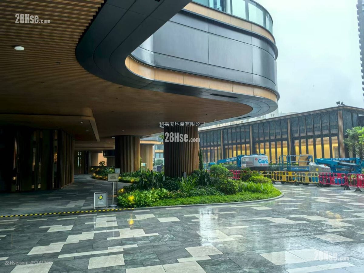 朗贤峯 租盘 2 房 , 1 浴室 528 平方尺