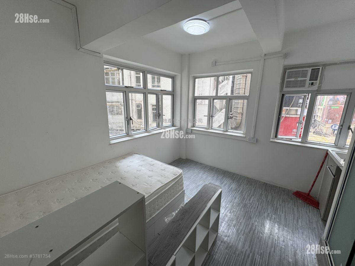 Percival House Rental Studio , 1 Bathroom 160 ft²