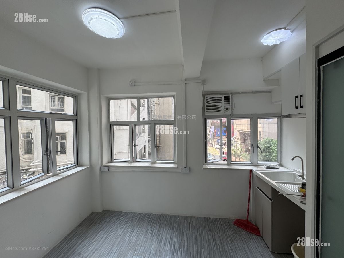 Percival House Rental Studio , 1 Bathroom 160 ft²