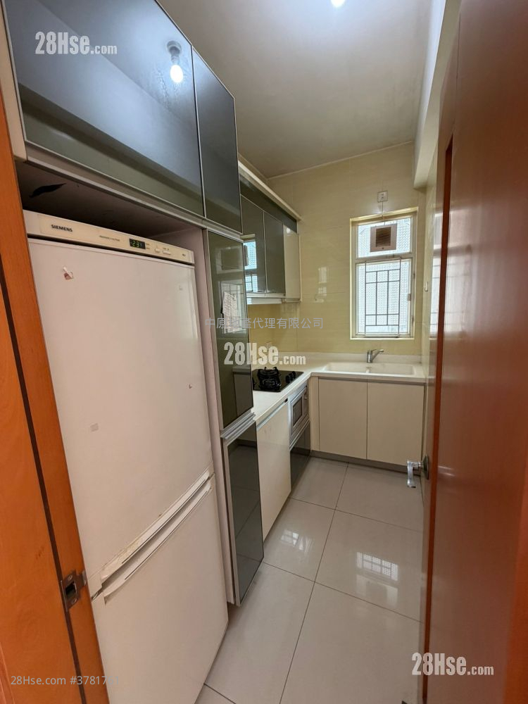 蓝天海岸 租盘 548 平方尺