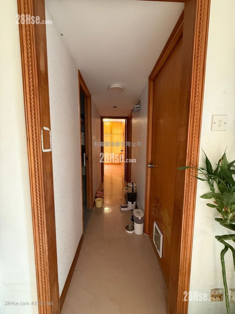 昌盛苑 售盘 3 房 , 2 浴室 650 平方尺