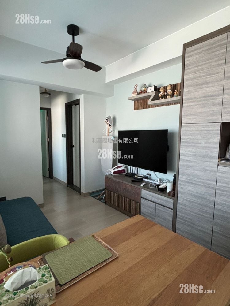 The Pacifica Sell 2 Bedrooms , 1 Bathroom 447 ft²