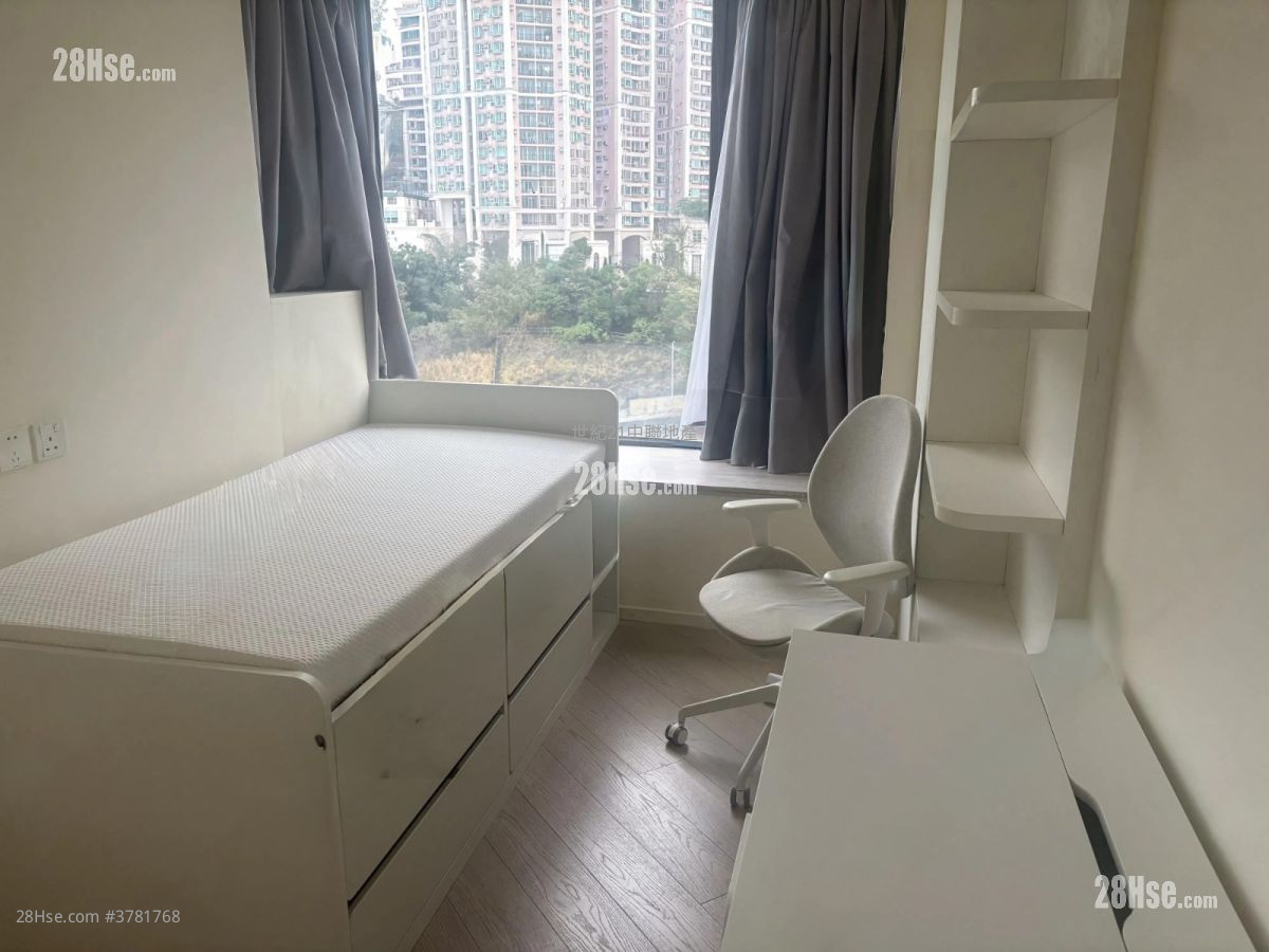 Fleur Pavilia Sell 3 Bedrooms , 2 Bathrooms 1,066 ft²