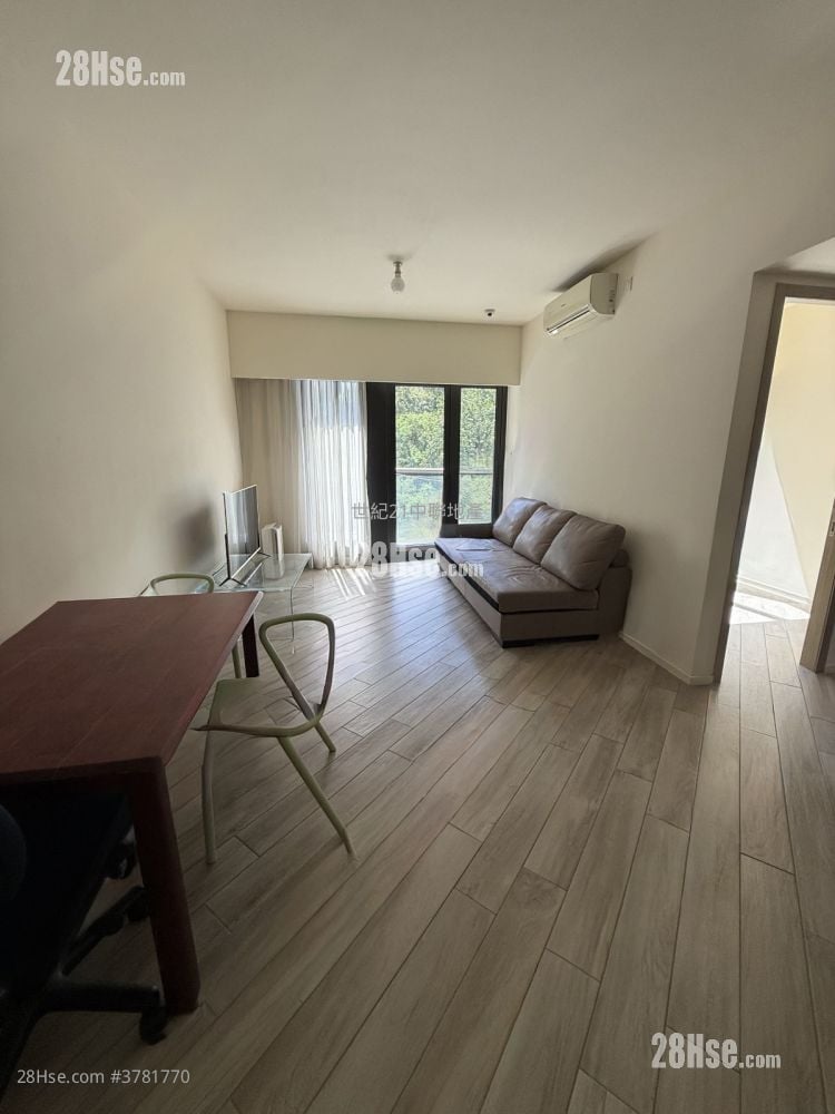 Fleur Pavilia Sell 3 Bedrooms , 1 Bathroom 804 ft²