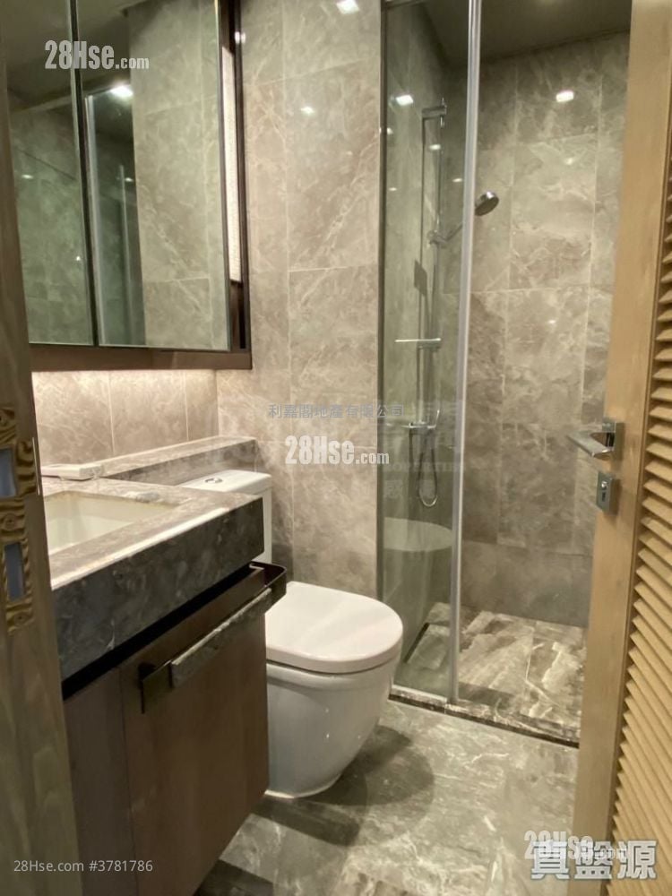 Wings At Sea Sell 1 Bedroom , 1 Bathroom 340 ft²