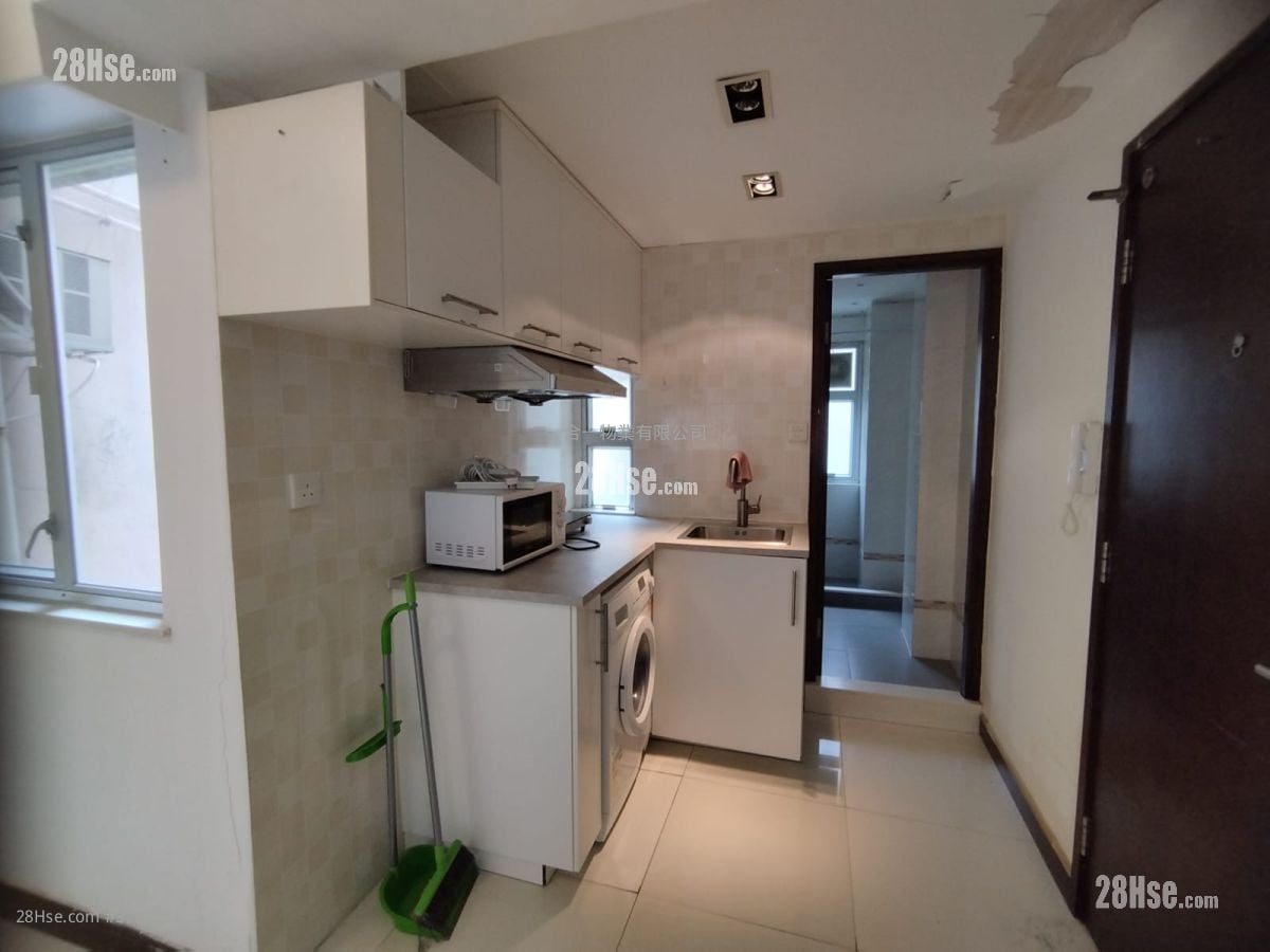 厨房: 新晖阁 售盘 1 房 , 1 浴室 379 平方尺