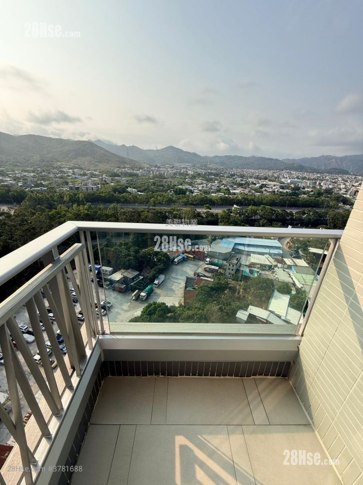 The Reach Sell 3 Bedrooms , 2 Bathrooms 743 ft²