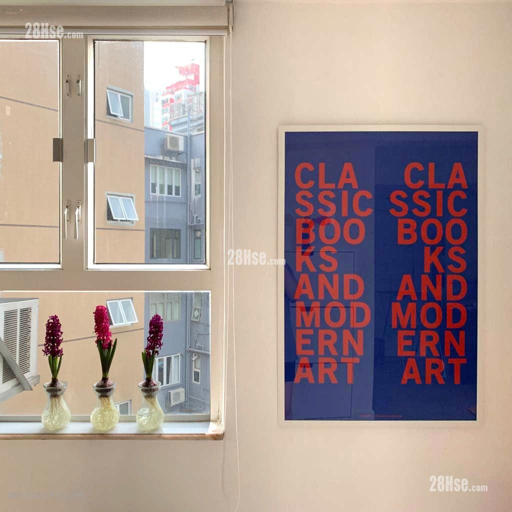 荣华大厦 售盘 1 房 , 1 浴室 378 平方尺