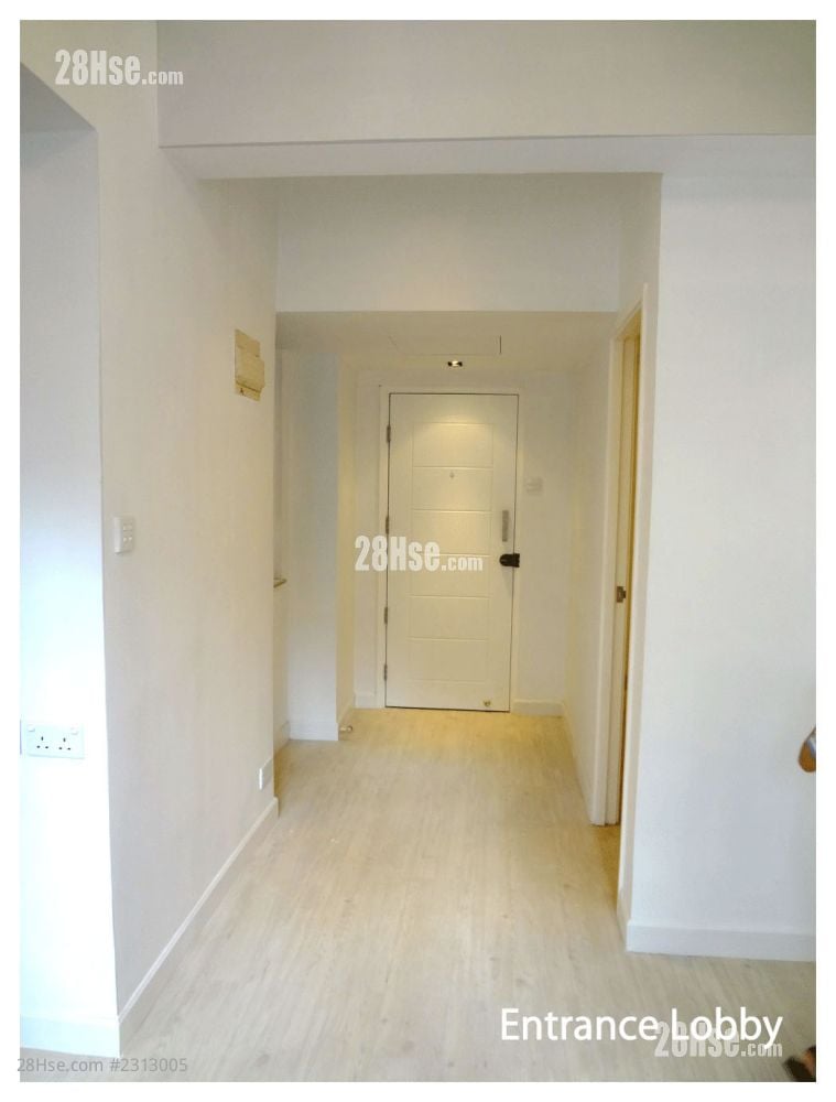 荣华大厦 售盘 1 房 , 1 浴室 378 平方尺