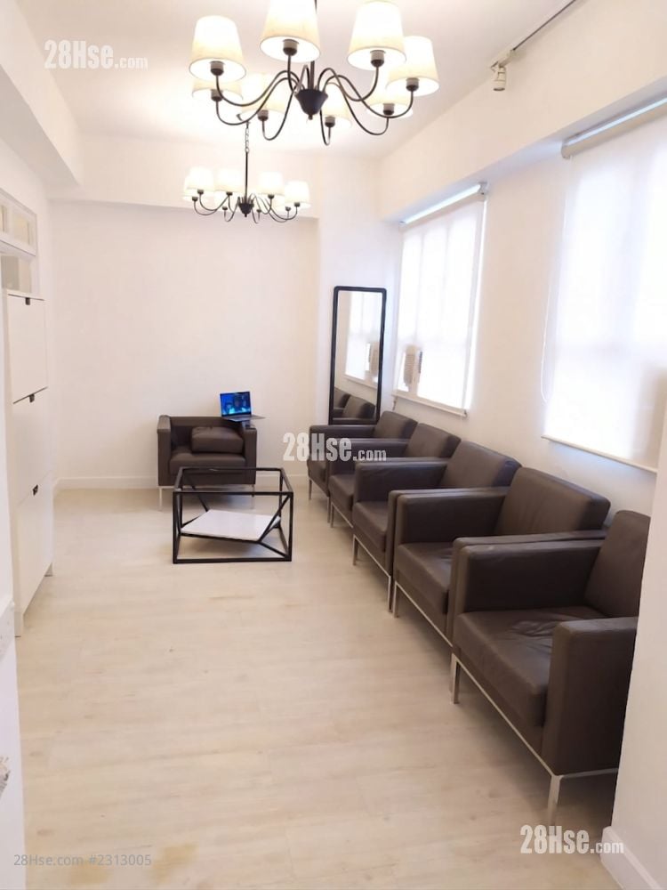 荣华大厦 售盘 1 房 , 1 浴室 378 平方尺