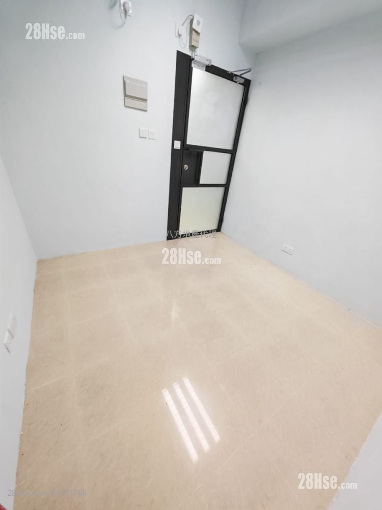 Selwyn Factory Building Rental Studio , 1 Toilet