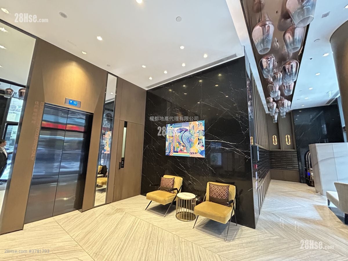 Novum Point Rental 1 Bedroom , 1 Bathroom 258 ft²