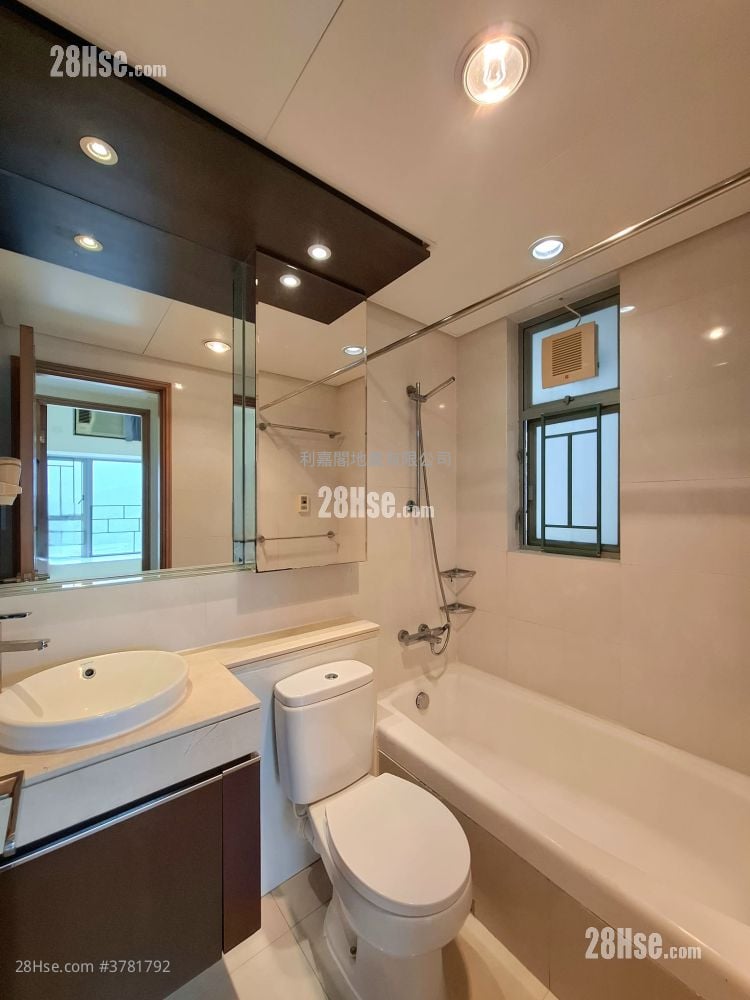 蓝天海岸 租盘 2 房 , 1 浴室 638 平方尺