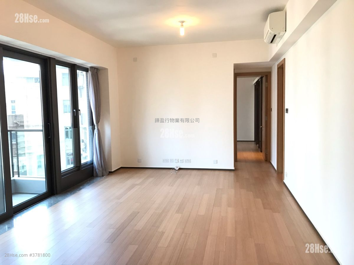 瀚然 租盘 3 房 , 2 浴室 973 平方尺