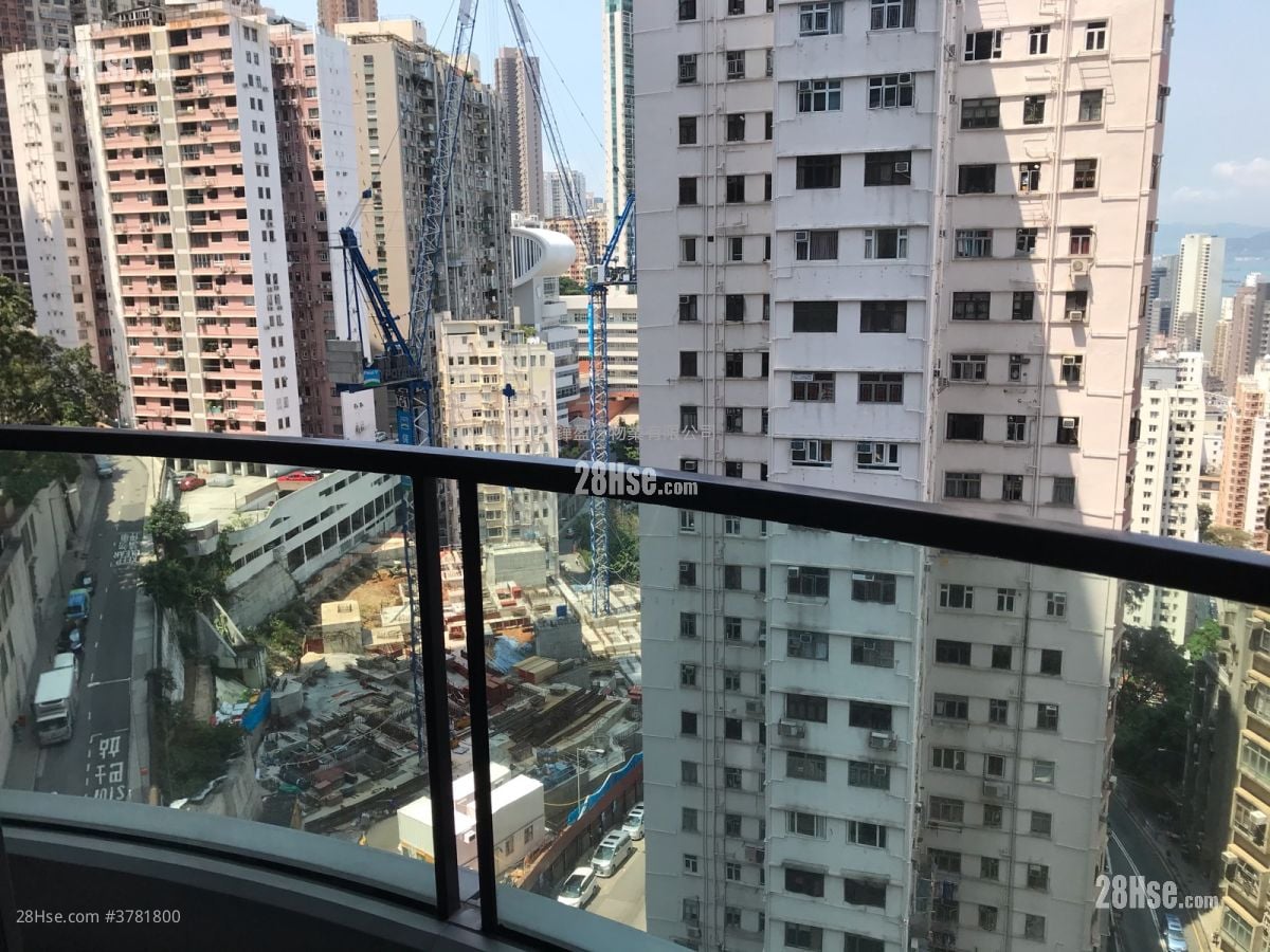 瀚然 租盘 3 房 , 2 浴室 973 平方尺