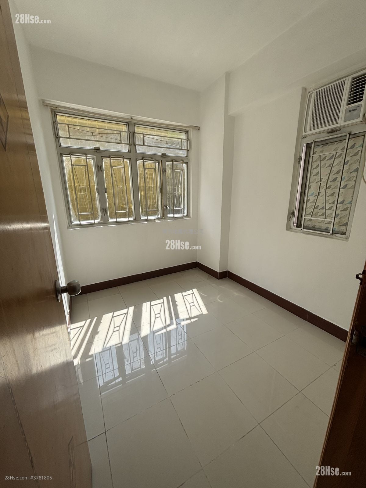 宝德大厦 租盘 2 房 , 1 浴室 365 平方尺