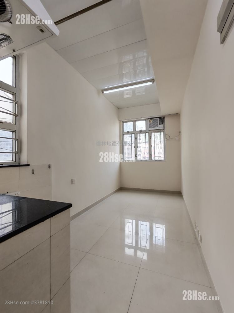 Nam On Mansion Rental Studio , 1 Bathroom 130 ft²
