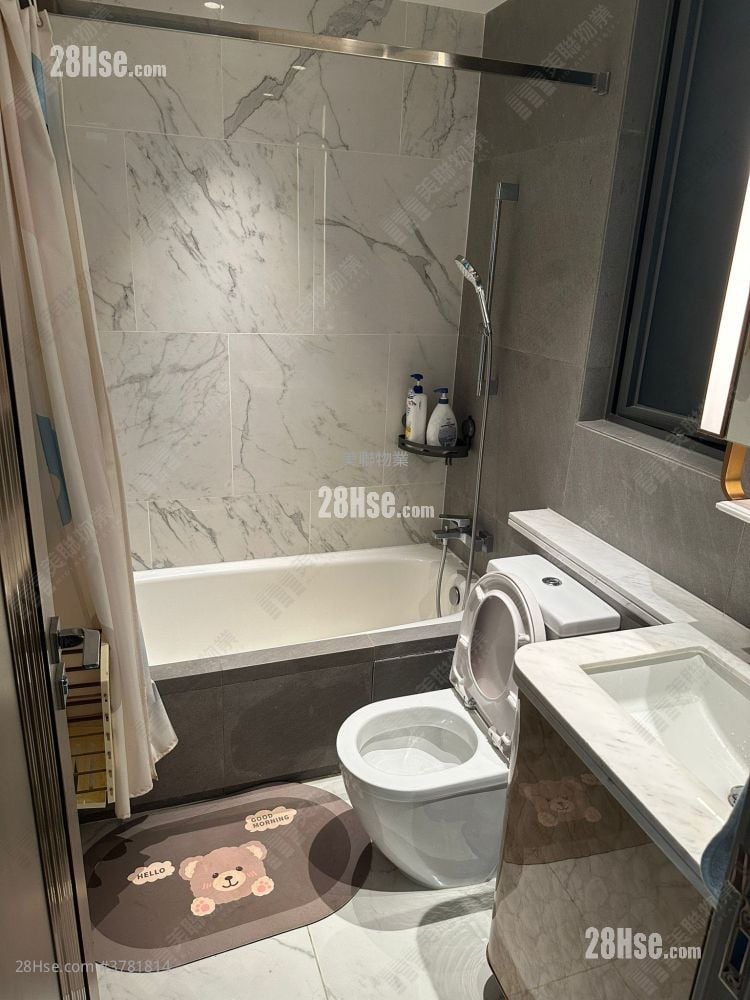 Koko Hills Sell 2 Bedrooms 448 ft²