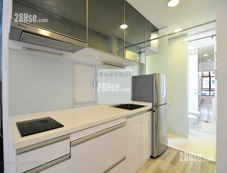 Good View Court Sell 1 Bedroom , 1 Bathroom 361 ft²