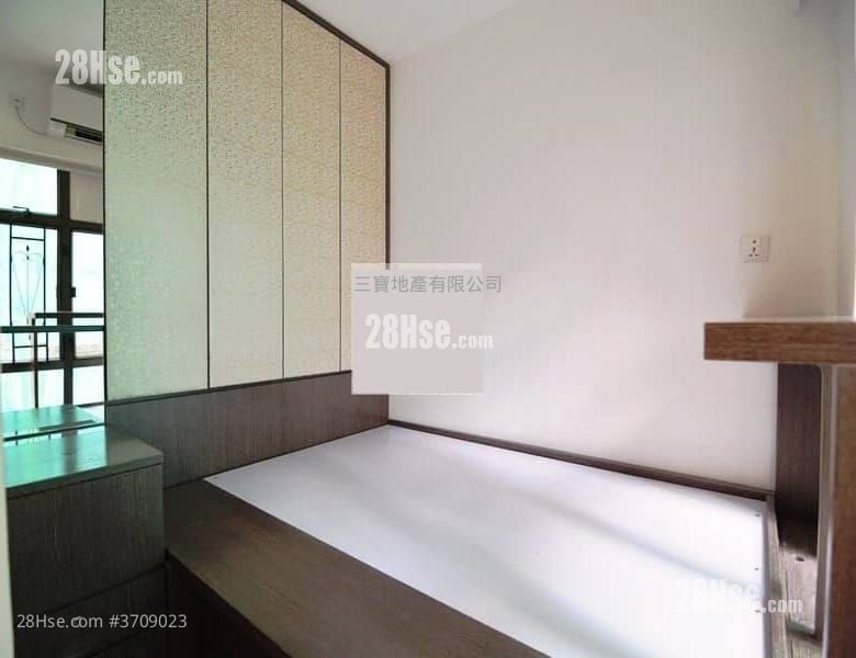 Good View Court Sell 1 Bedroom , 1 Bathroom 361 ft²
