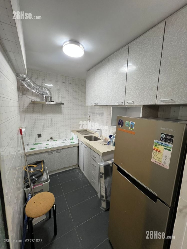 新屯门中心 租盘 2 房 , 1 浴室 462 平方尺