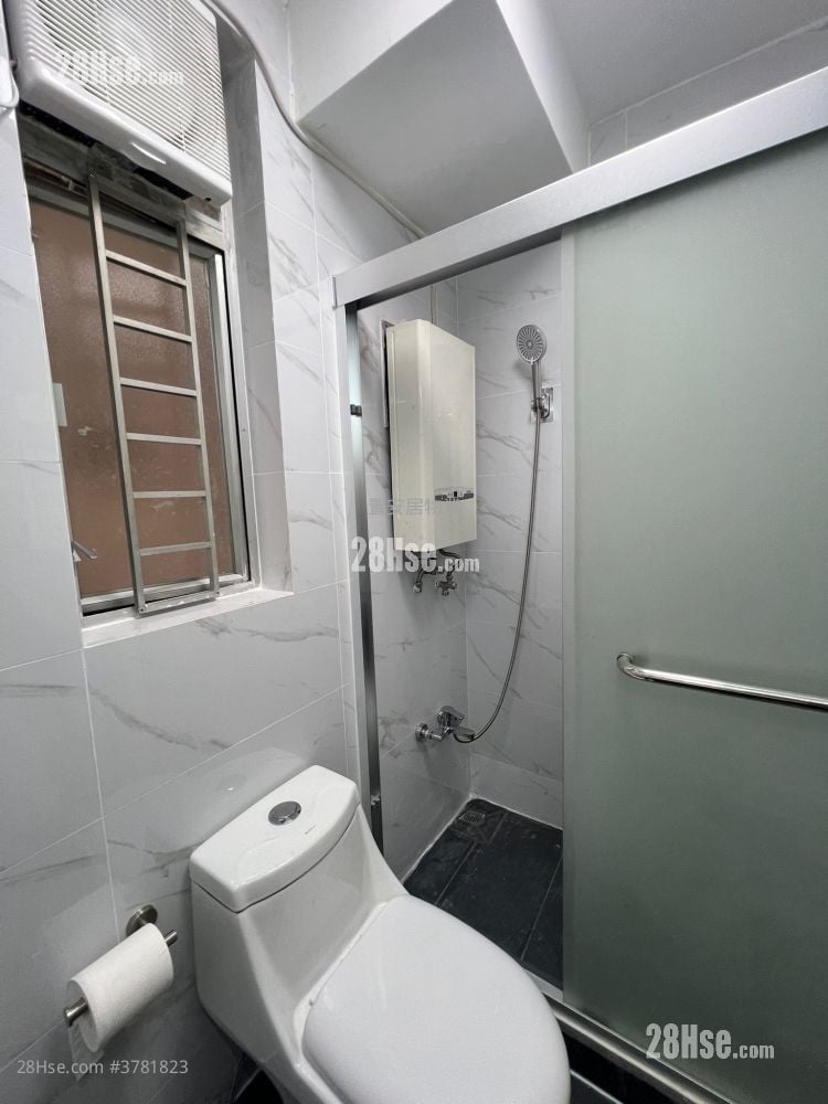 新屯门中心 租盘 2 房 , 1 浴室 462 平方尺