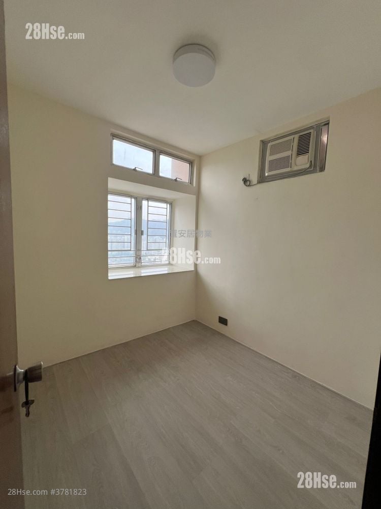 新屯门中心 租盘 2 房 , 1 浴室 462 平方尺