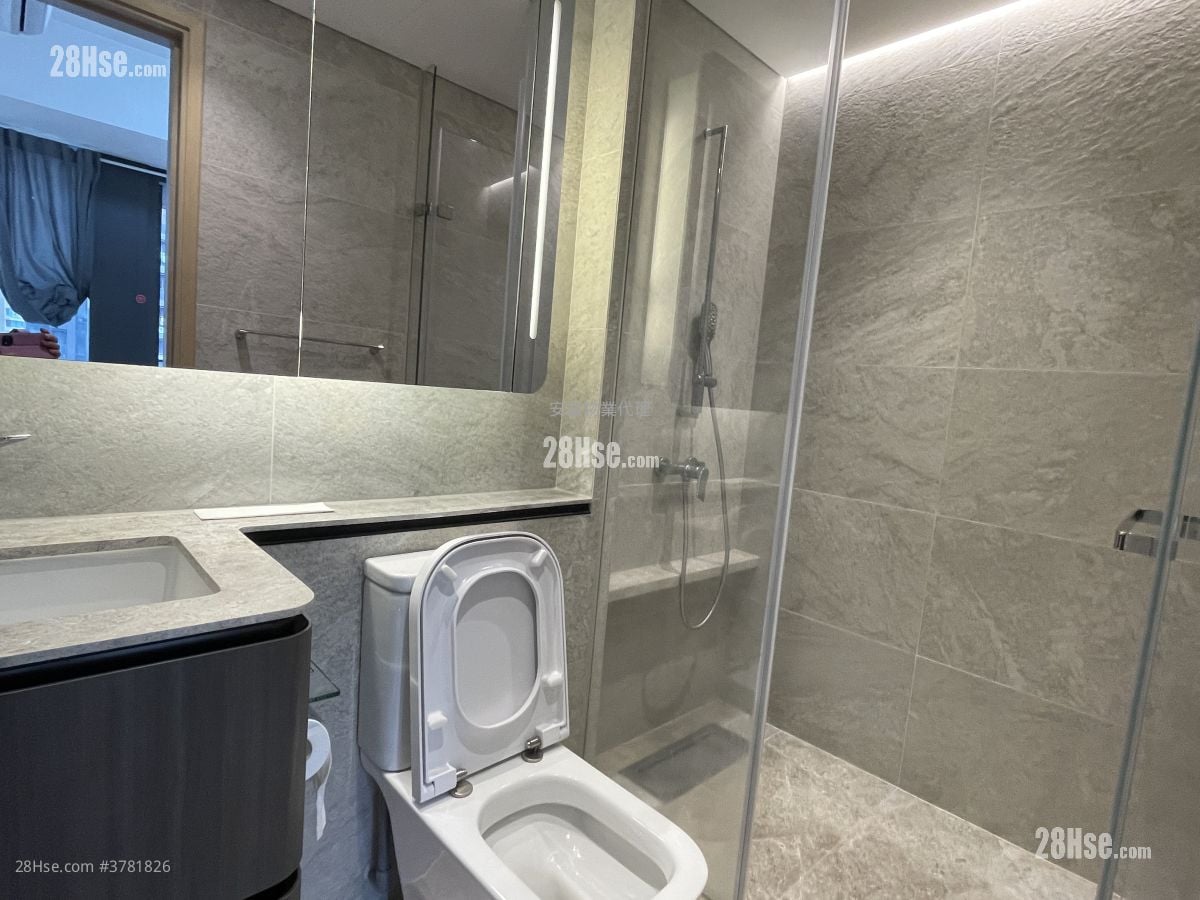 The Arles Rental 1 Bedroom , 1 Bathroom 347 ft²