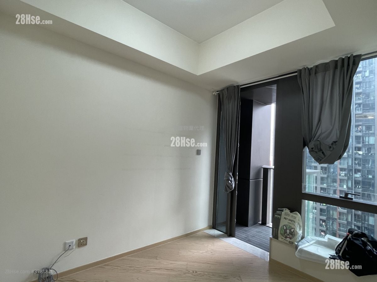 The Arles Rental 1 Bedroom , 1 Bathroom 347 ft²