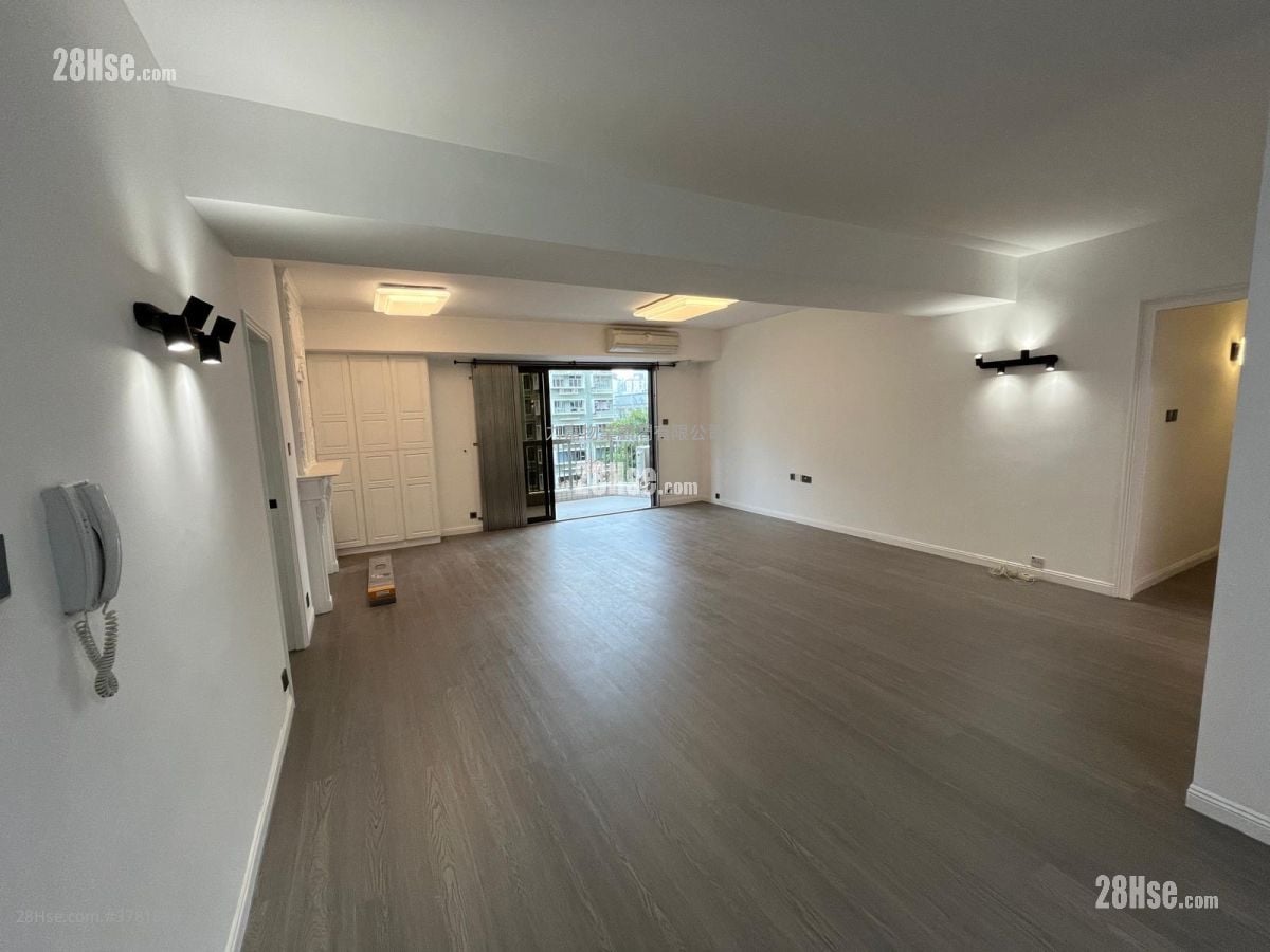 云地利台 租盘 5+ 房 , 3 浴室 1,863 平方尺