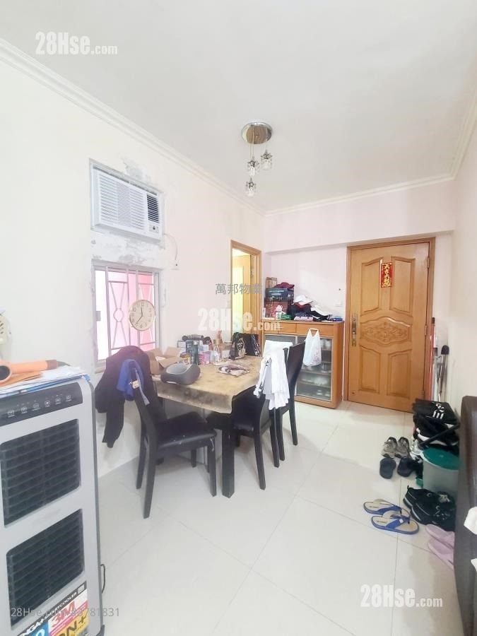 Tai Po Centre Sell 2 Bedrooms , 1 Bathroom 451 ft²