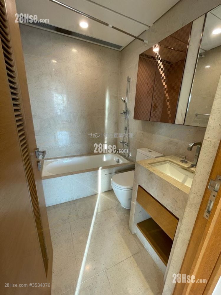 Chatham Gate Sell 4 Bedrooms , 4 Bathrooms 1,570 ft²