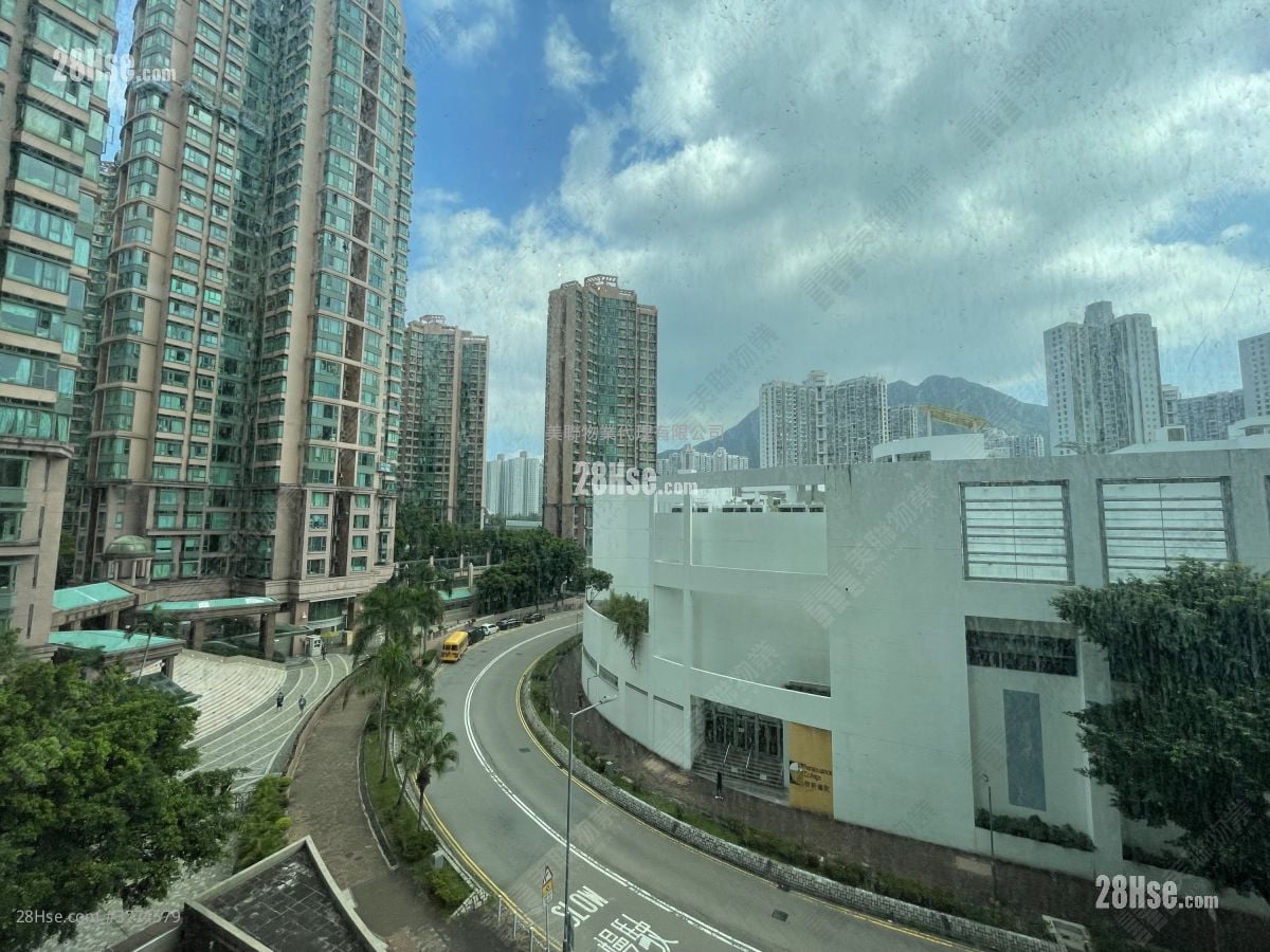 Baycrest Sell 2 Bedrooms , 1 Bathroom 601 ft²