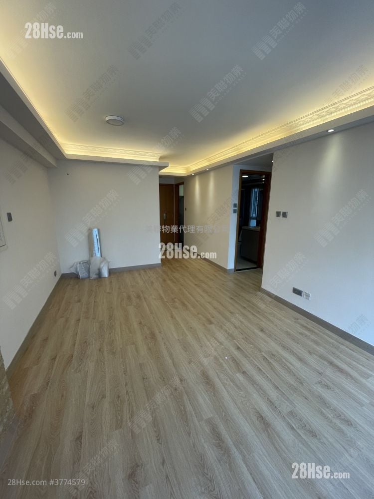 Baycrest Sell 2 Bedrooms , 1 Bathroom 601 ft²