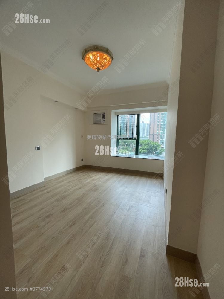 Baycrest Sell 2 Bedrooms , 1 Bathroom 601 ft²