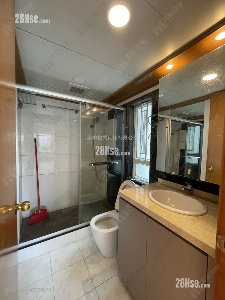 Baycrest Sell 2 Bedrooms , 1 Bathroom 601 ft²