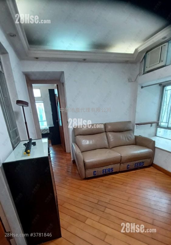 Greenfield Garden Rental 2 Bedrooms , 1 Bathroom 366 ft²