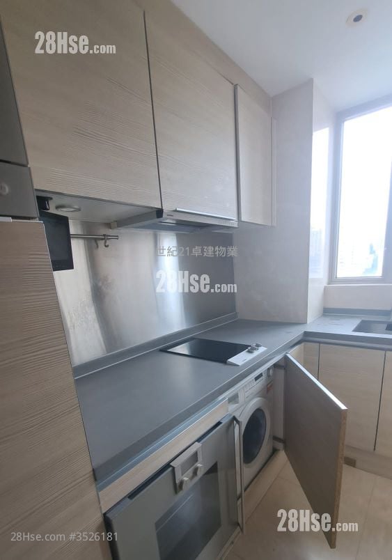 The Coronation Sell 1 Bedroom , 1 Bathroom 496 ft²