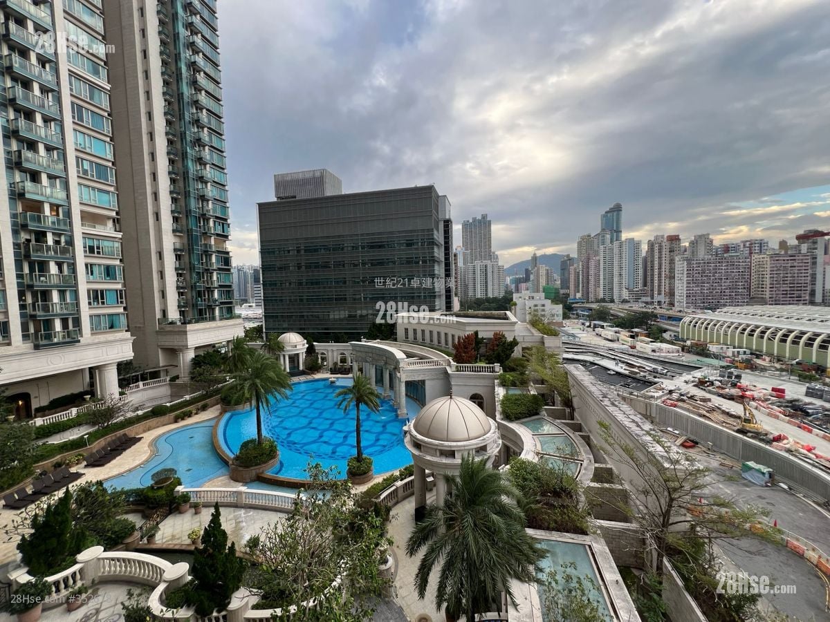 The Coronation Sell 1 Bedroom , 1 Bathroom 496 ft²