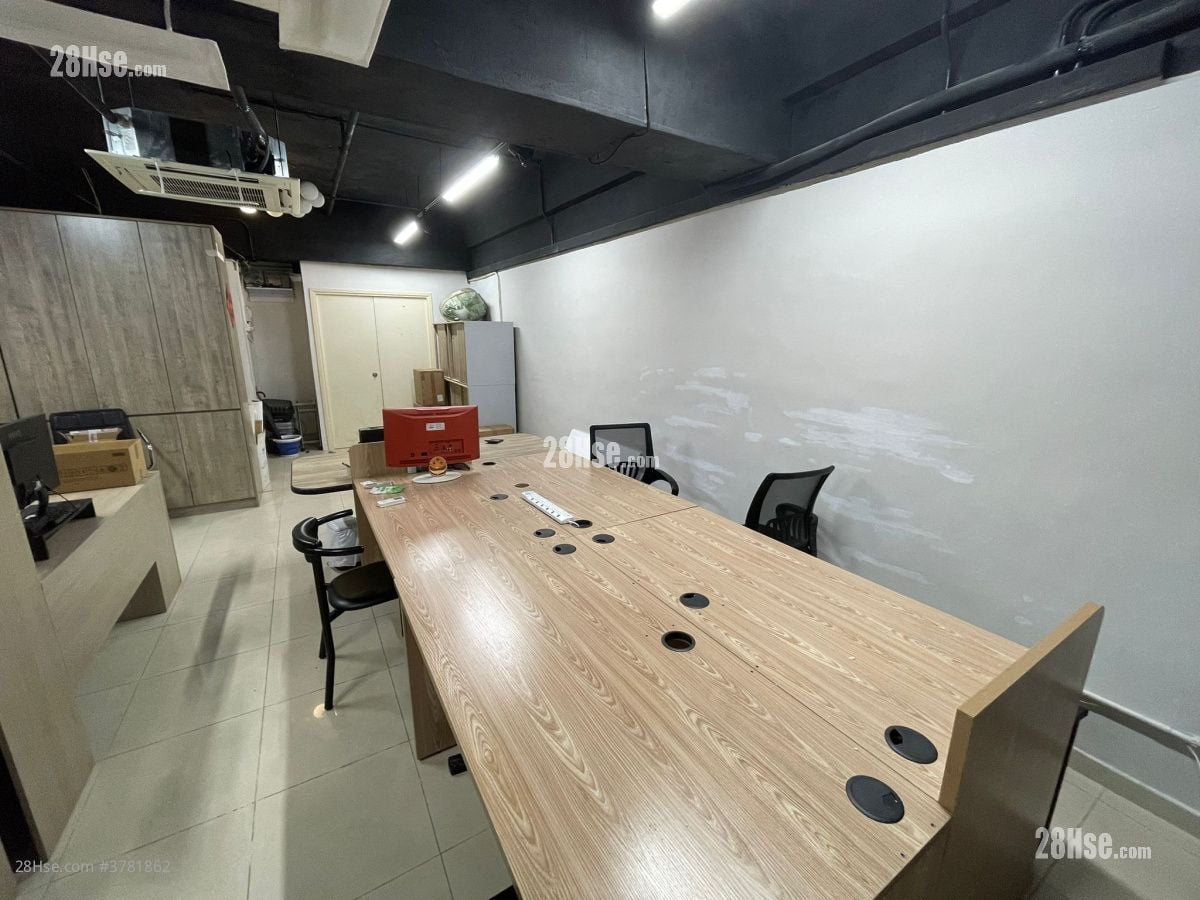 Yue Fung Industrial Building Rental 1 Toilet